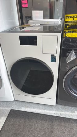 New  scratch and dent Samsung all in one washer dryer combo. Vented and 220v 5.3 cu ft. 1 year manufacturing warranty