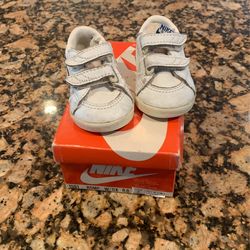 Baby Nike Circa 1986 USA Size 2 T with Original Box