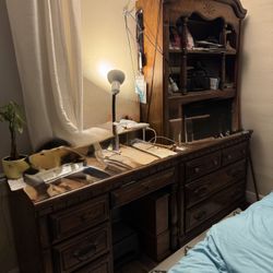 Desk & Dresser with Hutch $100