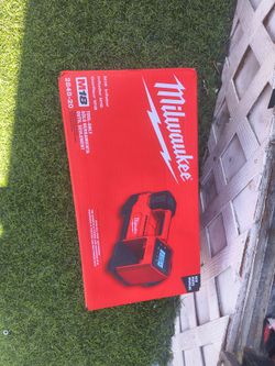 Milwaukee inflator m18