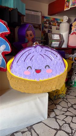 Squishy dumplings pinata