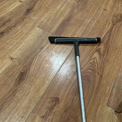 Squeegee 