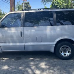 2000 GMC Safari