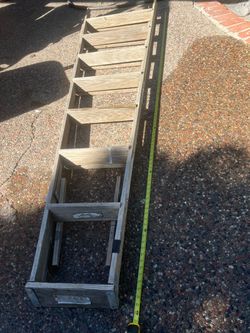 Wooden Extension Ladder