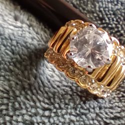 Size 7 GOLD PLATED ring