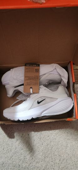 Nike White Sneakers New in Box