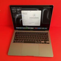Apple MacBook Air 13 (2020 Model/ M1 chip) 8GB Memory 128GB storage great laptop (98% battery) 
