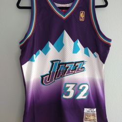 Mitchell & Ness Karl Malone 96 NBA Swingman Hardwood Classics Road Jersey Sz MED