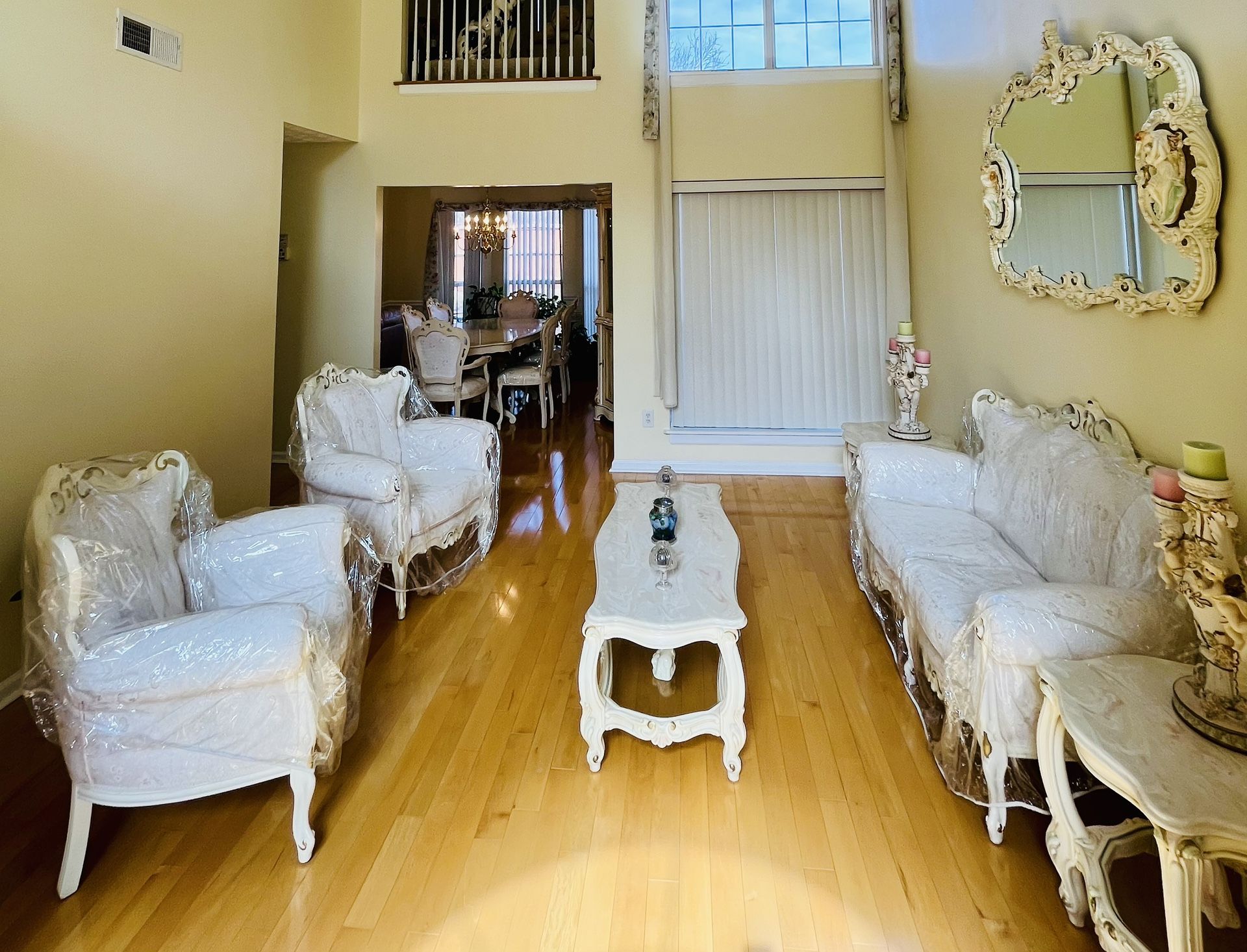 Italian Antic Furniture Set