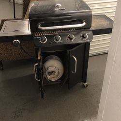 Charbroil Grill