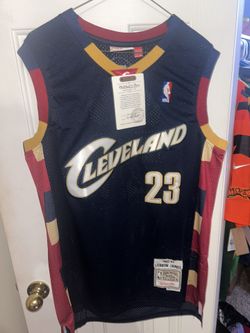 LeBron James Cleveland Cavaliers navy jersey size xl