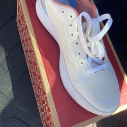 Vans Ultra range Exo