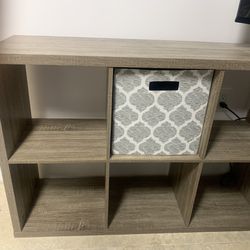 6 Cubicle Shelf .. Great Condition