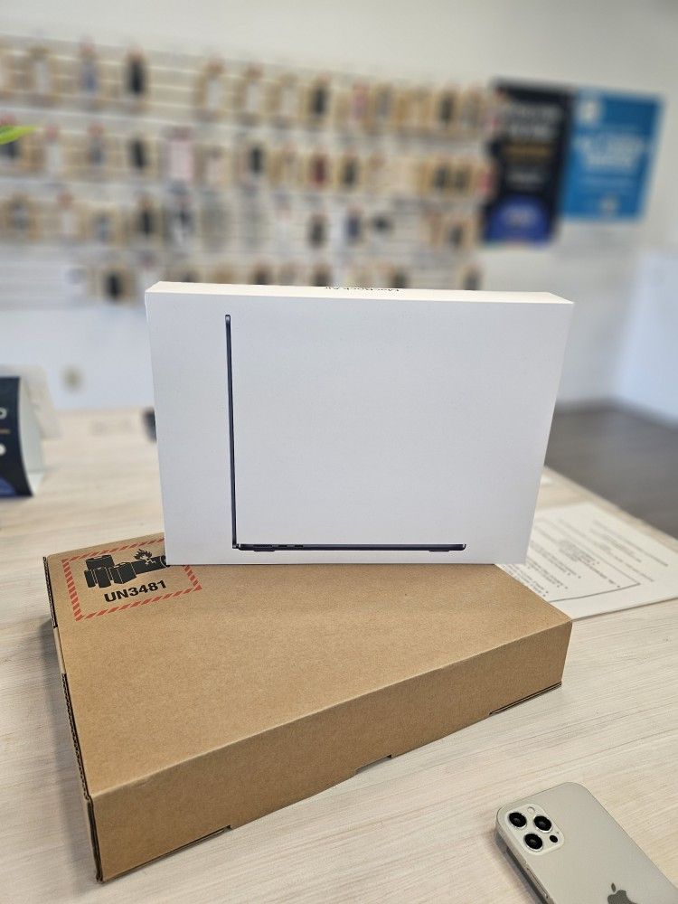 Apple MacBook Air M4 Chip Brand New In Seal - Take It Home Today From $5 - Rest Later