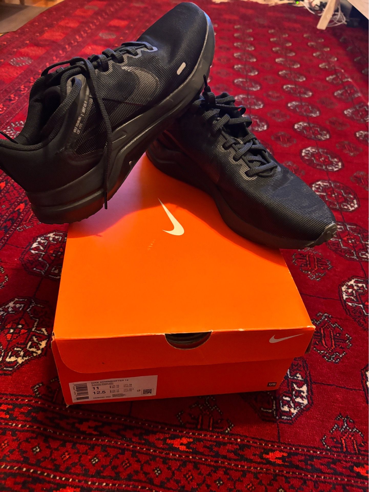 New Nike Sneakers size 11 $40
