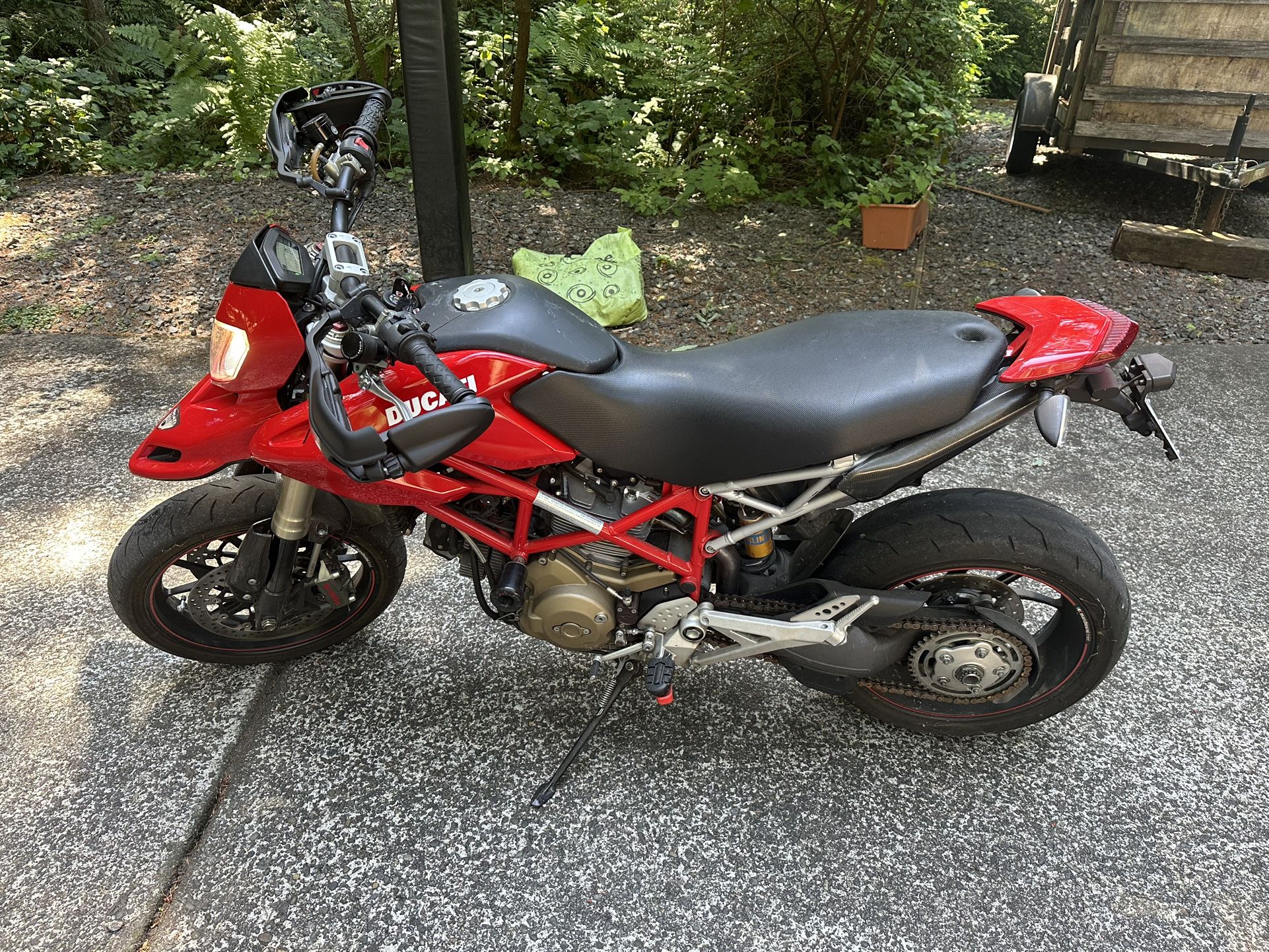 2008 Ducati Hypermotard 1100s