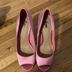 Pink Heels Size 8