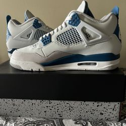 Jordan 4 Military Blue 