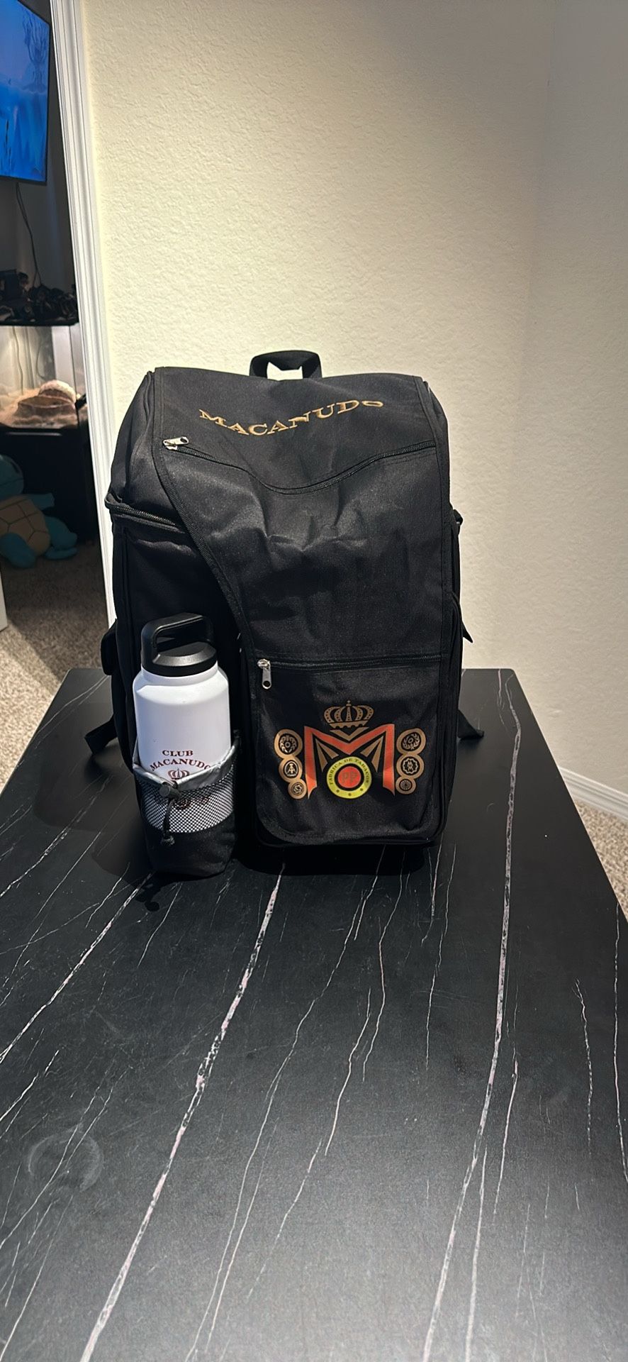 Macanudo Backpack Cooler