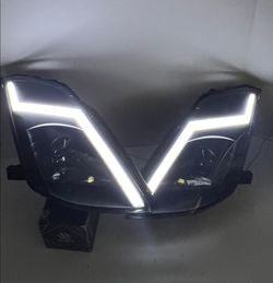 Nissan 350 Z 2006-2009  Headlights