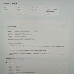 White Desktop Pc 