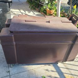 Cambro Cooler/ Cart 