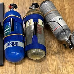 3 Refillable Air Canisters 