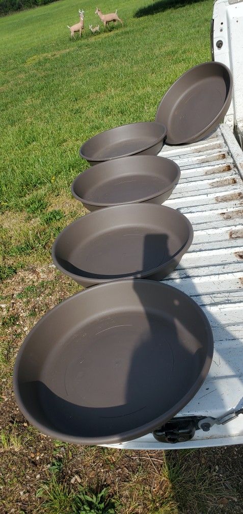 Flower Pot Drain Pans Extra Large 5 total