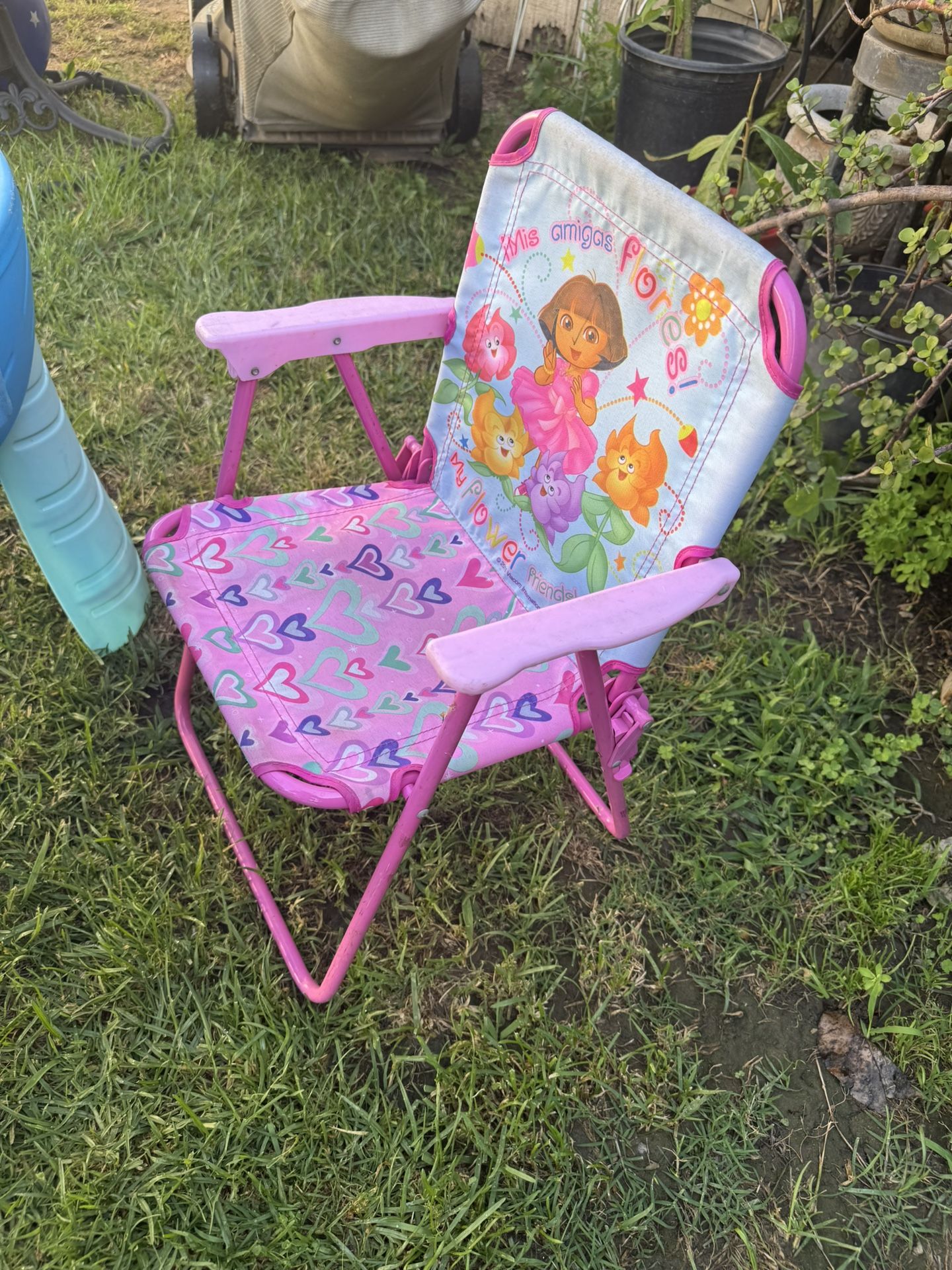 Dora La Exploradora Folding Chair