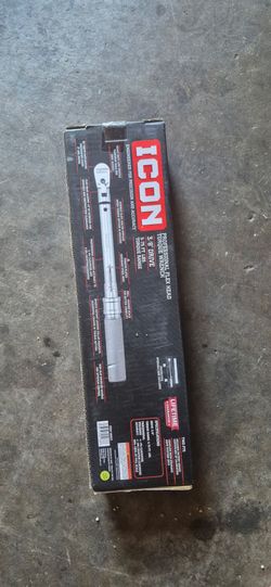 Brand new   3/8 torque wrench