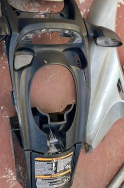 Yamaha Fx 140 2002-2005 Center Cover Dash Cowling Waverunner with box