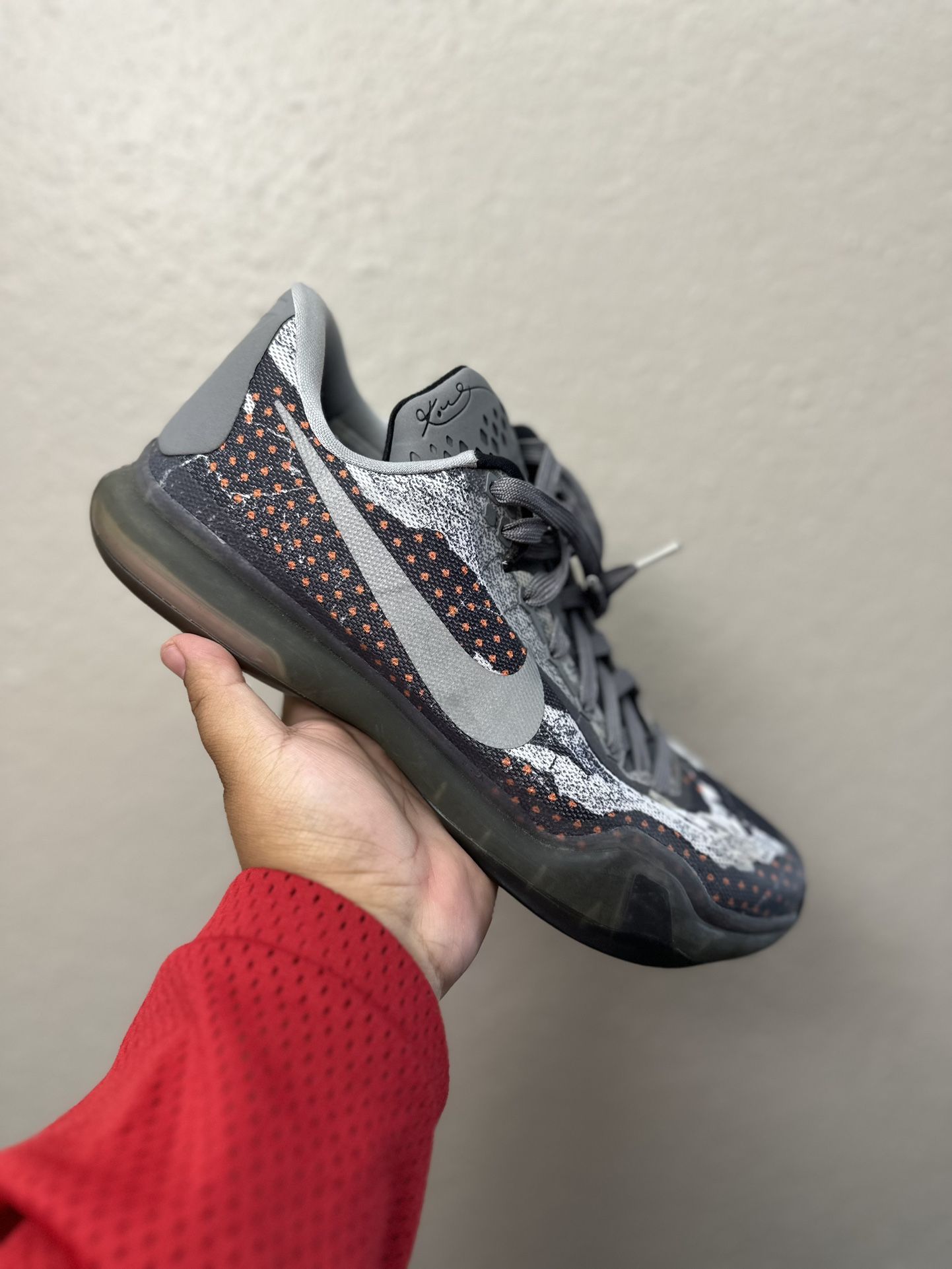 Kobe shop x pain