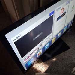 65 Inch LG TV W Remote N Roku,  Can Deliver For Xtra $10