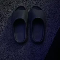 Black Yeezy Slides with Box in a size 9
