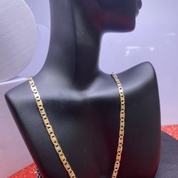 14K Gucci necklace 