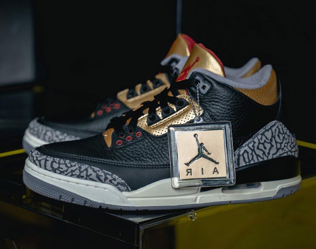 Air Jordan 3 Retro Black Gold