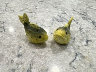 Fish Salt and Pepper Shakers