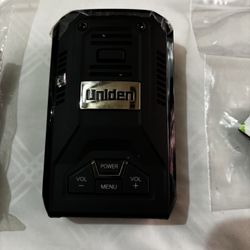 Uniden R3