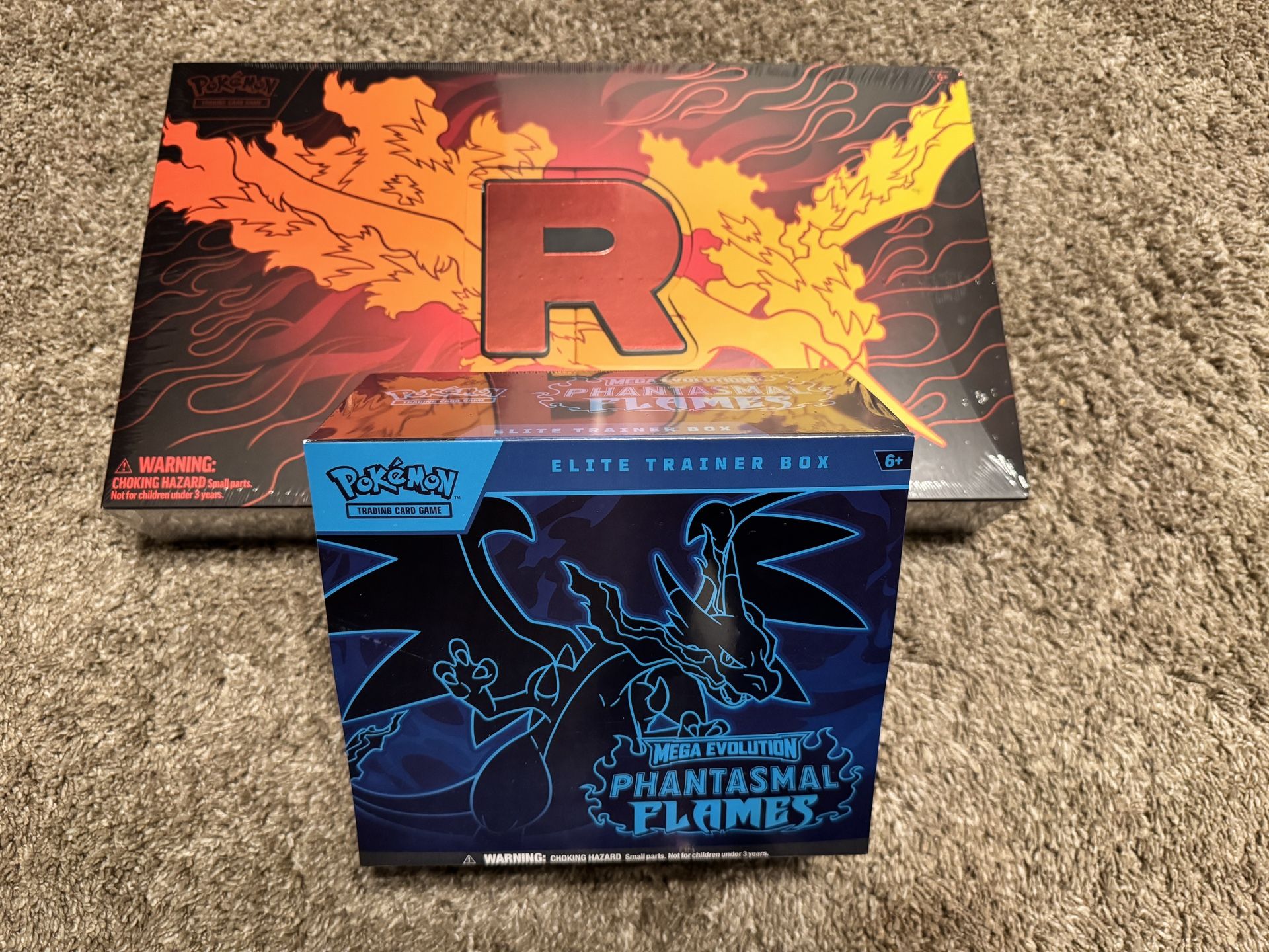 Moltres UPC & Phantasmal Flames ETB (Set)