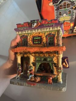 Lemax Spooky Town Zombie Jazz Cafe