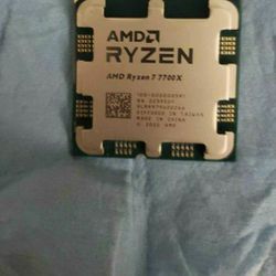 AMD Ryzen™ 7 7700X 8-Core