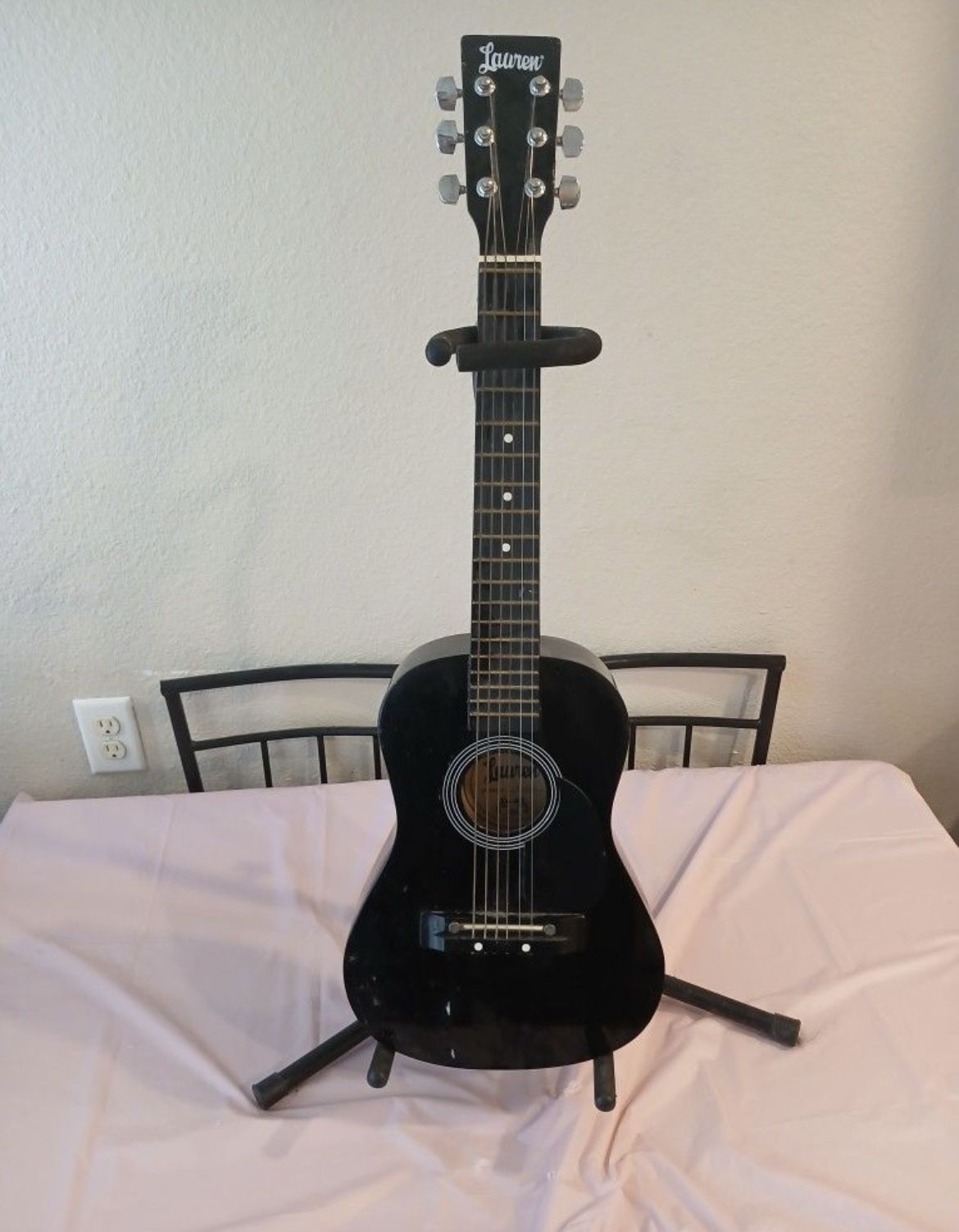 Guitar With Stand