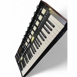 Akai MPC Live with SKB case and Akai Advance 49 MIDI Keyboard Controller