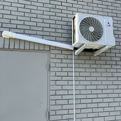 MINI SPLIT COLD AND HEAT 