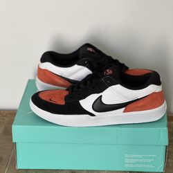Nike SB Force 58 Size 11.5M White/Black-Cosmic BRAND NEW with OG box!!