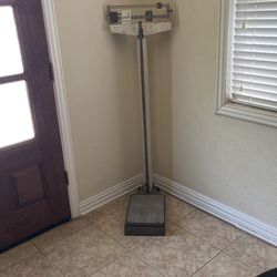 Vintage Doctor scale 1970’s 