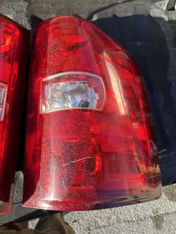 09 Chevy Rear Tail Lights