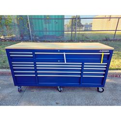 Husky Tool Box 18 Drawer