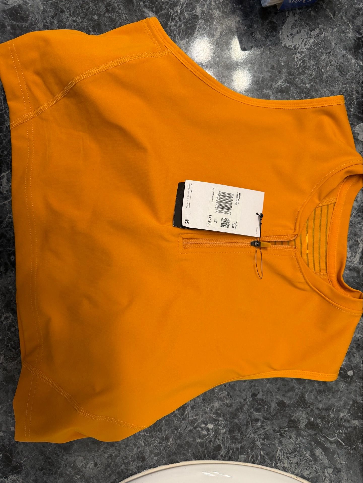 Nike sports bra / top