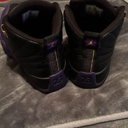 Jordan 12s 